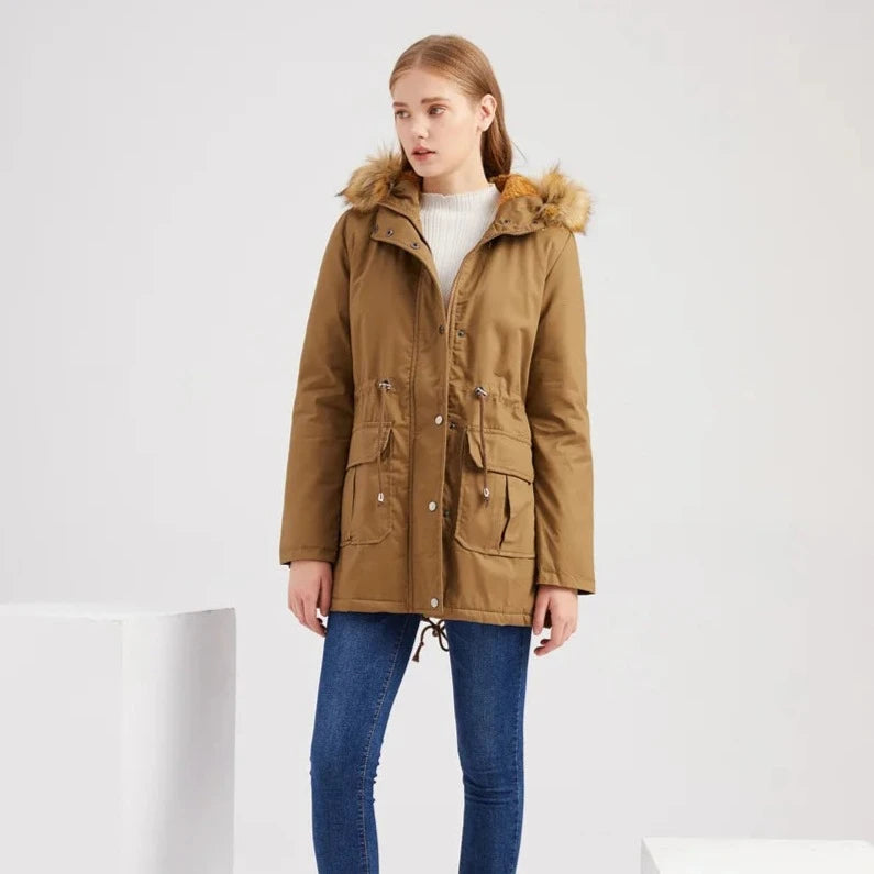 Parka Feminina Forro Peluciado, casaco parka feminino, jaqueta parka feminina, Parka Feminina Forrada, parka forrada feminina, parka feminina preta, jaqueta parka feminina forrada, parka peluciada feminina, jaqueta feminina parka, feminina parka. - www.mulherinova.com