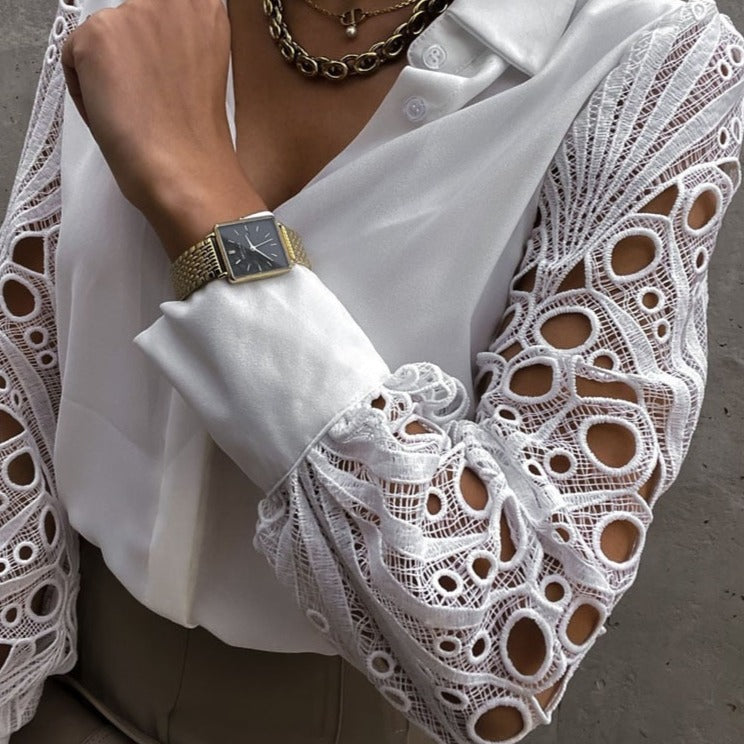 Blusa Feminina Manga Longa de Renda. Blusa feminina social. Blusa de cetim feminina. Blusa feminina social. Blusa de cetim com renda. Blusa branca com renda manga longa. Blusa social feminina com renda. Blusa de cetim com renda feminina.