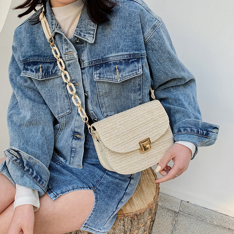 bolsa de palha pequena feminina amara na cor creme - Mulher Inova