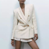 Blazer tweed feminino branco. Blazer feminino. Blazer alfaiataria feminino. Blazer feminino tweed.